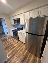 1021 Hunters Trce in Mount Pleasant, SC - Building Photo