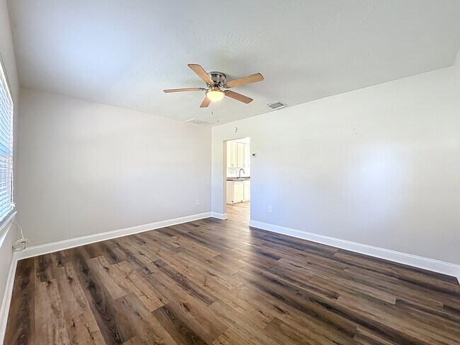 742 E Church Ave in Longwood, FL - Building Photo - Building Photo