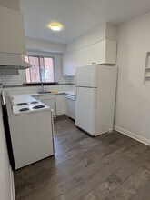 4860 Plamondon Ave in Montréal, QC - Building Photo - Building Photo