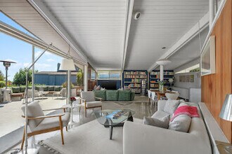 12400 Deerbrook Ln in Los Angeles, CA - Building Photo - Building Photo