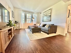 2021 Key Blvd, Unit 12617 in Arlington, VA - Building Photo