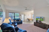 324 Farnham P in Deerfield Beach, FL - Building Photo - Building Photo