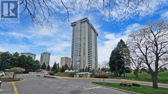 property at 1555-1555 Finch Ave E