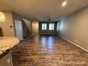 3197 Arco Ave in Henderson, NV - Building Photo - Building Photo