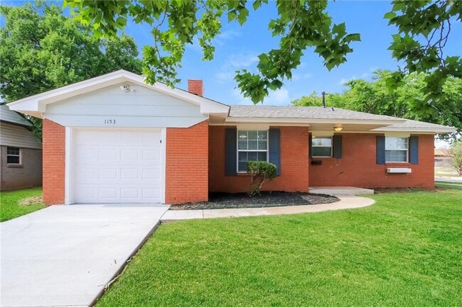 property at 1153 Elmhurst St