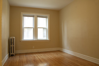 4815 N Springfield Ave-Unit -4815-1E in Chicago, IL - Building Photo - Building Photo