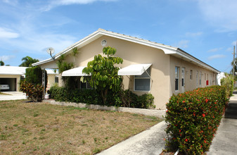 1218-1232 N Federal Hwy in Lake Worth, FL - Building Photo - Building Photo