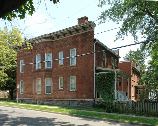 190-194 Grand Ave in Saratoga Springs, NY - Building Photo - Building Photo