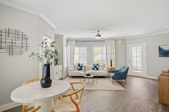 Allegro Apartments in Phoenix, AZ - Building Photo - Building Photo