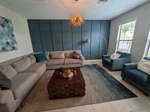 17171 Anesbury Pl in Ft. Myers, FL - Building Photo - Building Photo