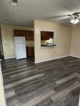 5230 Beach Dr, Unit D in Panama City, FL - Building Photo - Building Photo