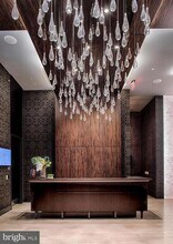 45 Sutton Square SW in Washington, DC - Foto de edificio - Building Photo