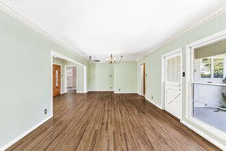 6749 E Stearns St, Unit 1 in Long Beach, CA - Building Photo - Building Photo