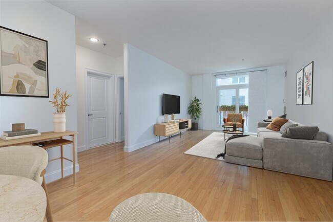 1721 Washington St in Boston, MA - Foto de edificio - Building Photo