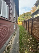 814 NE 71st St in Seattle, WA - Building Photo - Building Photo