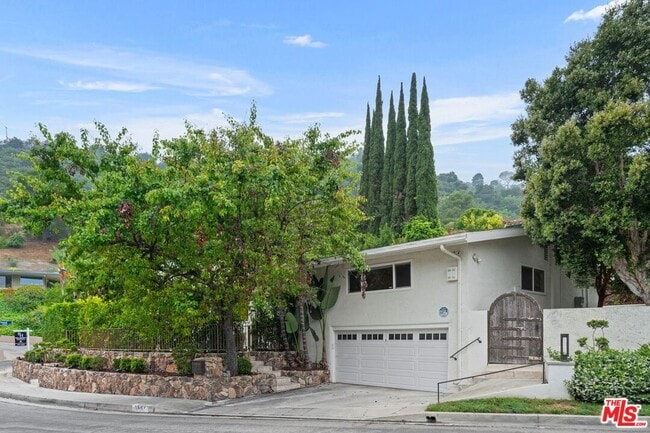 3607 Bellfield Way in Los Angeles, CA - Building Photo - Building Photo