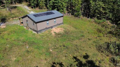 7637 Coon Creek Rd in Hartville, MO - Building Photo - Building Photo