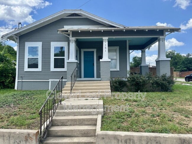 151 Paul St in San Antonio, TX - Building Photo - Building Photo