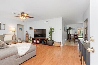 3127 Thunder Dr in Oceanside, CA - Building Photo - Building Photo