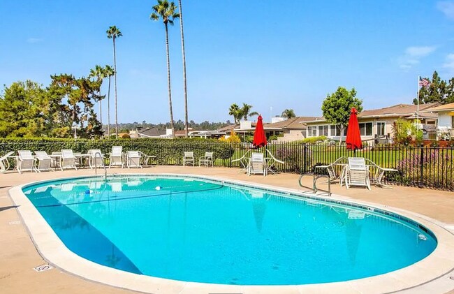 1408 La Plaza Dr in San Marcos, CA - Building Photo - Building Photo