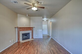 217 Tecumseh Meadows Dr in Norman, OK - Building Photo - Building Photo