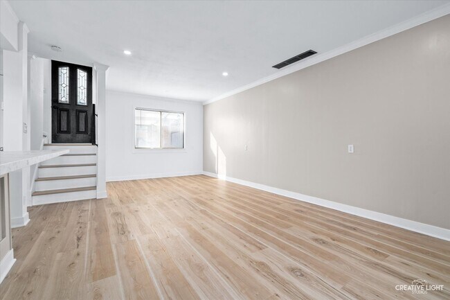 34W 657 Elm Ct in St. Charles, IL - Building Photo - Building Photo