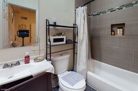 2129 N 17th St photo'