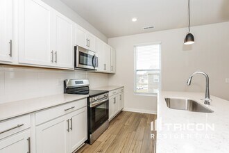 365 Park Glen Dr in Mount Juliet, TN - Building Photo - Building Photo