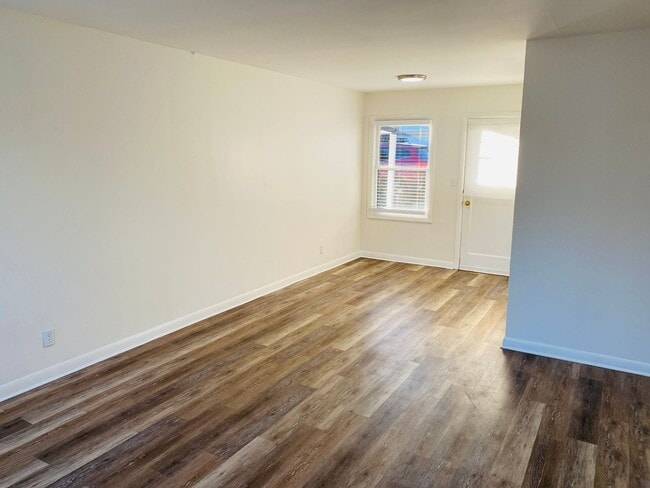 2036 Filbert St in Forest Grove, OR - Building Photo - Building Photo