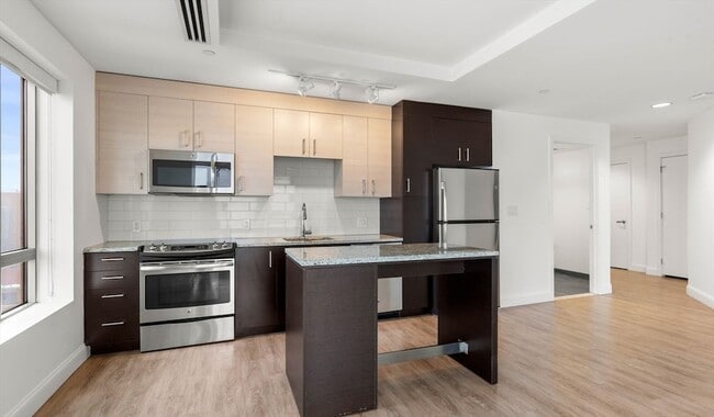 property at 99 Kneeland St