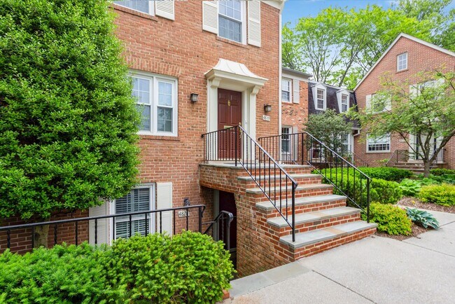 property at 4821 Sangamore Rd