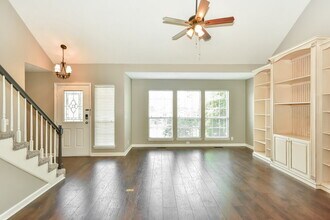 142 S Birchwood Dr in Hendersonville, TN - Building Photo - Building Photo