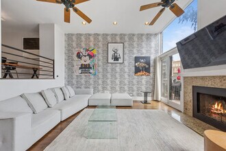 657 N Carpenter St in Chicago, IL - Building Photo - Building Photo