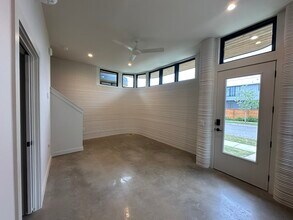 3500 Tom Miller St in Austin, TX - Foto de edificio - Building Photo