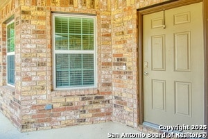 8037 Falcon Meadow Dr in Converse, TX - Building Photo - Building Photo