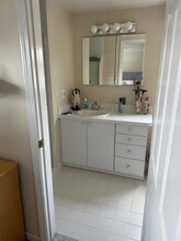 14040 Labelle St in Oak Park, MI - Foto de edificio - Building Photo