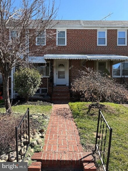 property at 6841 Duluth Ave