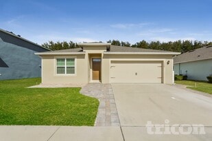 3108 Bethpage Loop in Mount Dora, FL - Building Photo