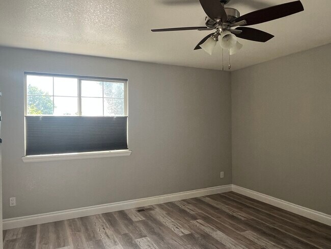 property at 9815 Eagle Creek Cir