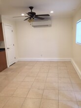 6210 Calvin Ave in Tarzana, CA - Building Photo - Building Photo