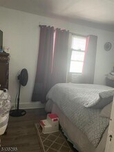 122 Westervelt Ave-Unit -2 in Hawthorne, NJ - Building Photo - Building Photo