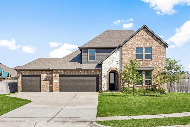 property at 31214 Gullwing Manor Dr