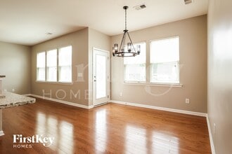 329 Bracken Fern Rd in Moncks Corner, SC - Foto de edificio - Building Photo