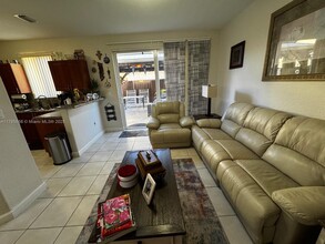 6980 NW 177th St in Miami Gardens, FL - Building Photo - Building Photo