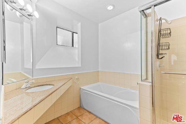 property at 2148 Veteran Ave