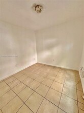 437 NE 30th St in Miami, FL - Building Photo - Building Photo