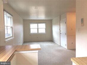 2410 David Dr in Havertown, PA - Building Photo - Building Photo