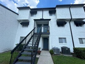 4115 S Semoran Blvd in Orlando, FL - Building Photo