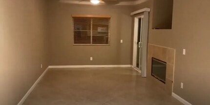 26432 Arboretum Way, Unit 903 in Murrieta, CA - Foto de edificio - Building Photo