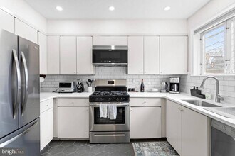 500 Spring Ln in Wyndmoor, PA - Building Photo - Building Photo